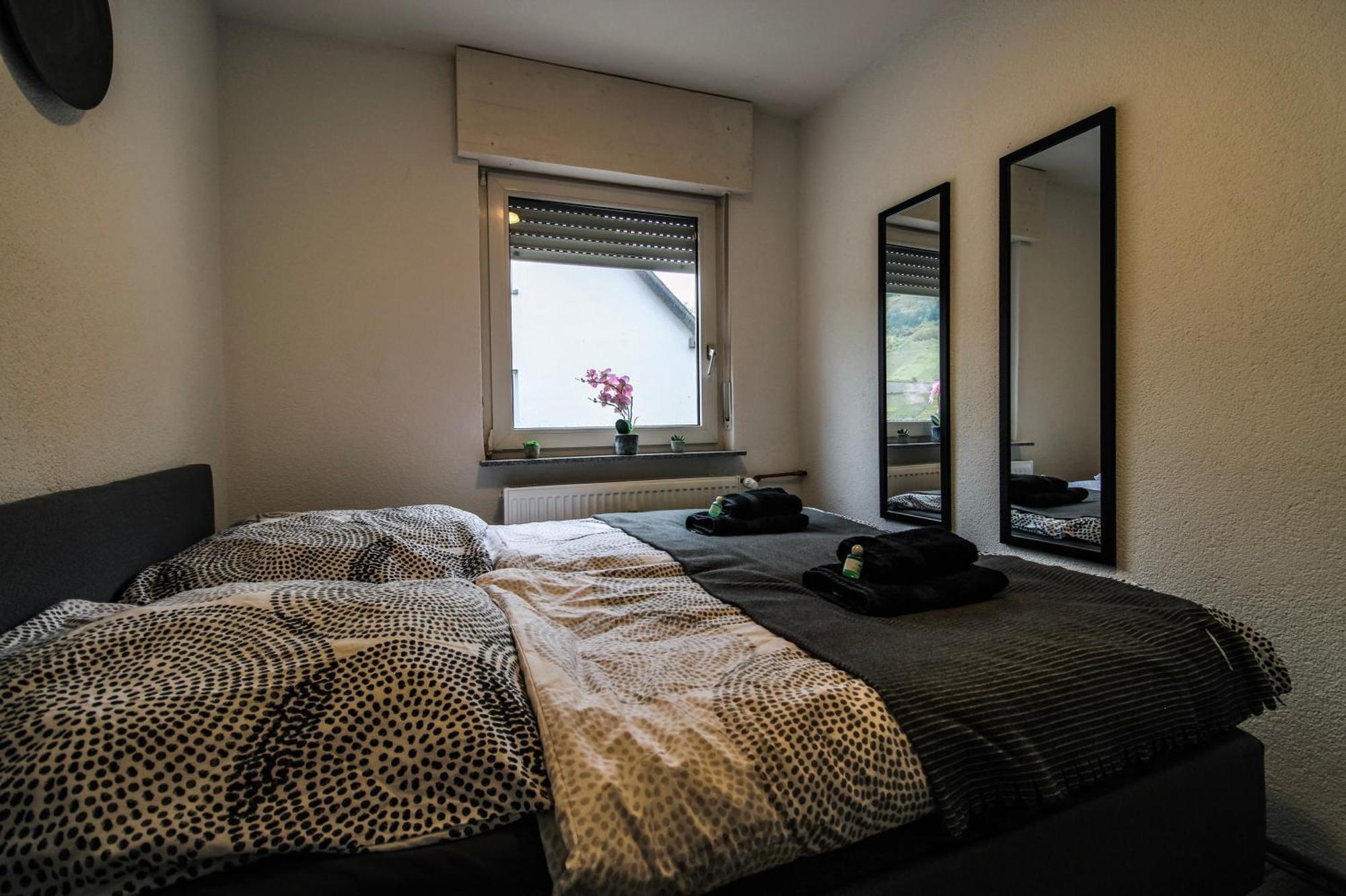 Sweet Six, Balkon, Netflix, Boxspringbetten, Hochwertiges Bad Zell Buitenkant foto